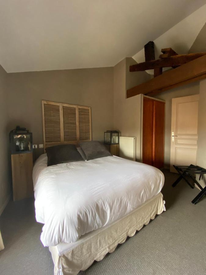 Hotel De La Tour Châtillon-sur-Chalaronne Buitenkant foto