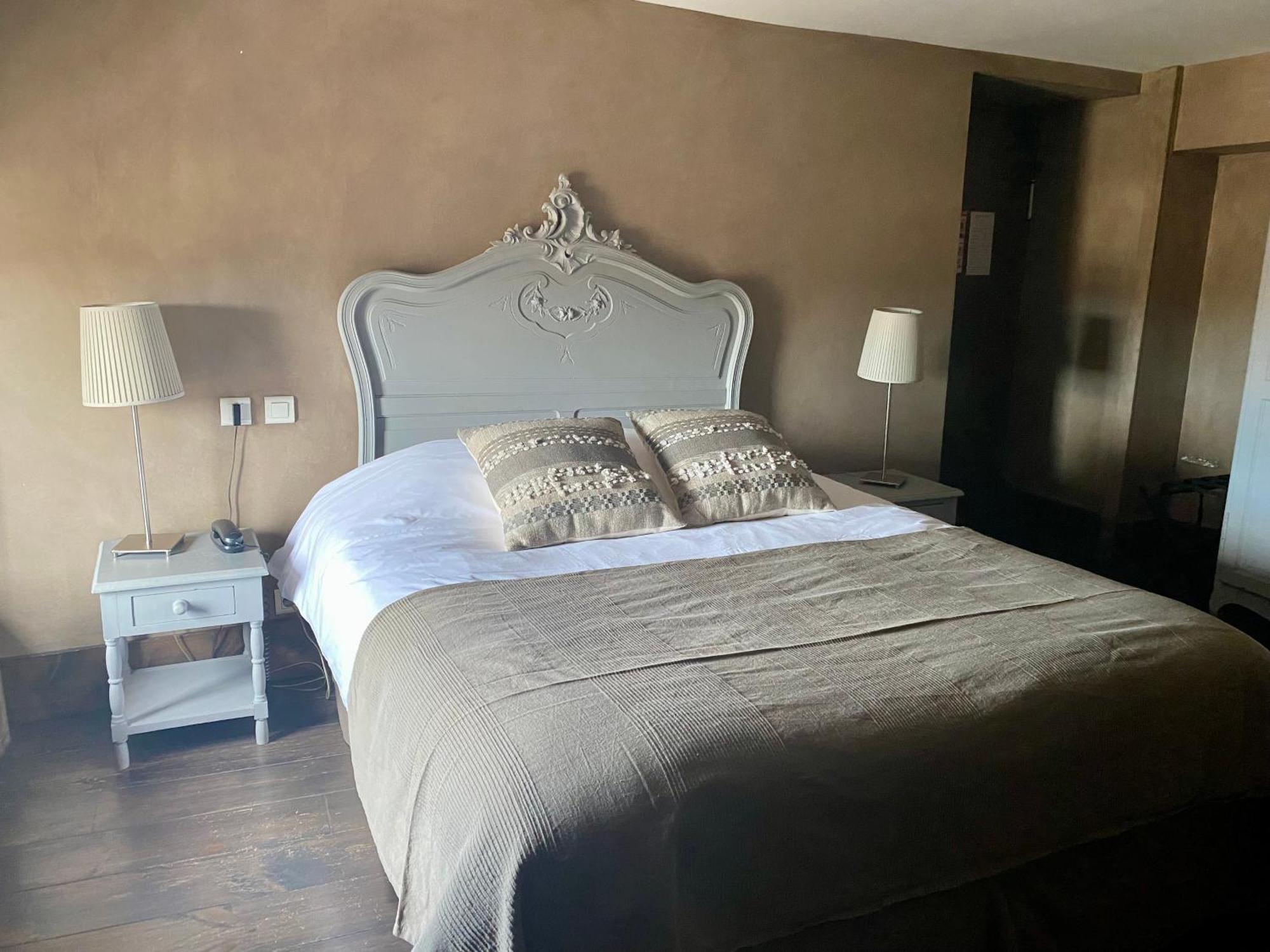 Hotel De La Tour Châtillon-sur-Chalaronne Buitenkant foto