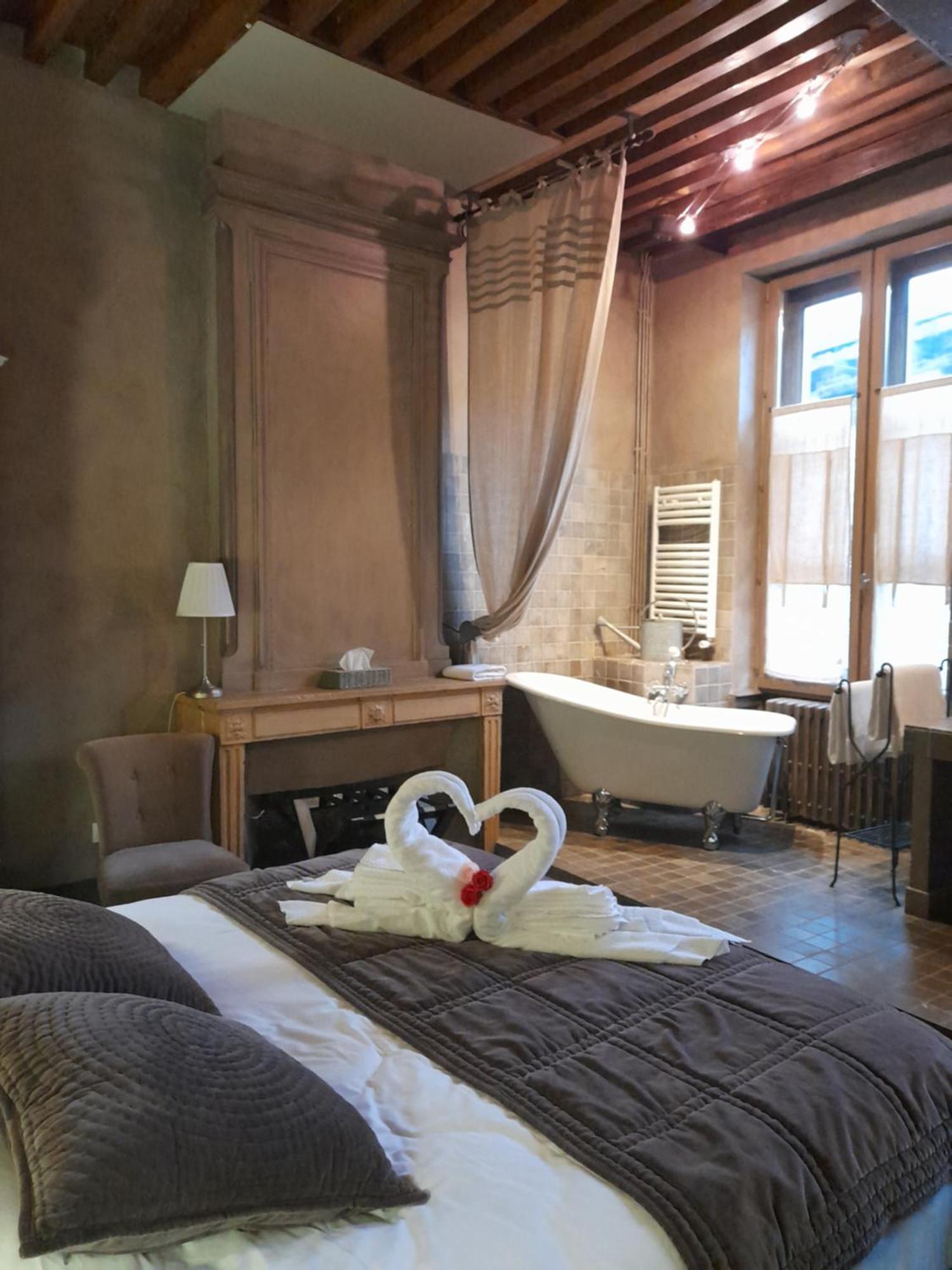Hotel De La Tour Châtillon-sur-Chalaronne Buitenkant foto